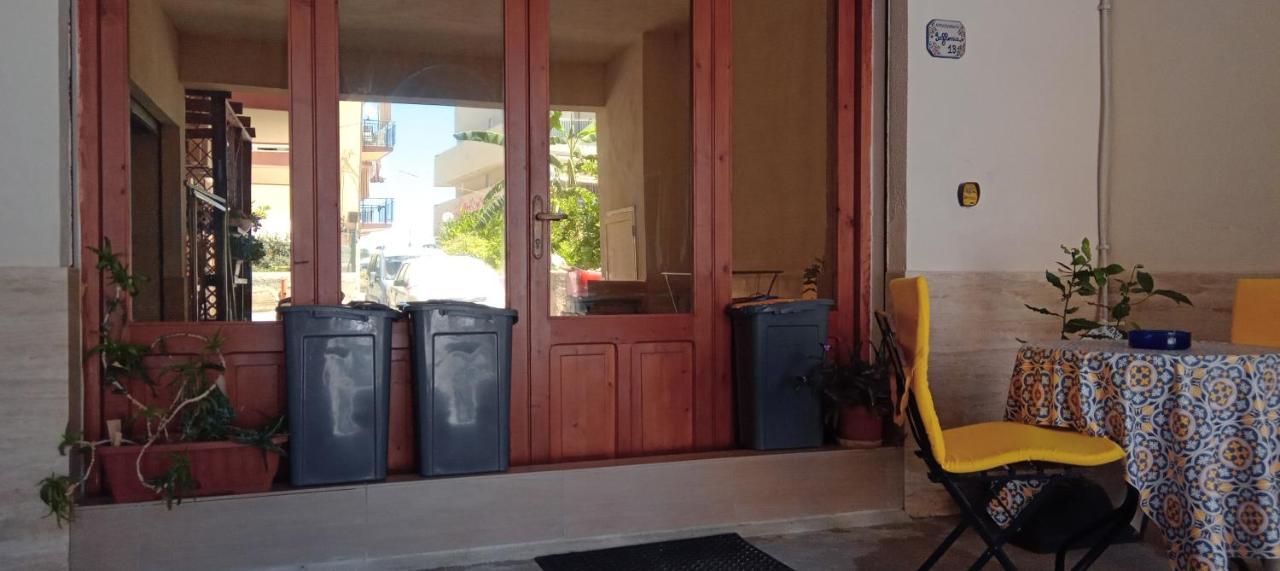 Appartamento Seflonia Cefalù Exteriör bild